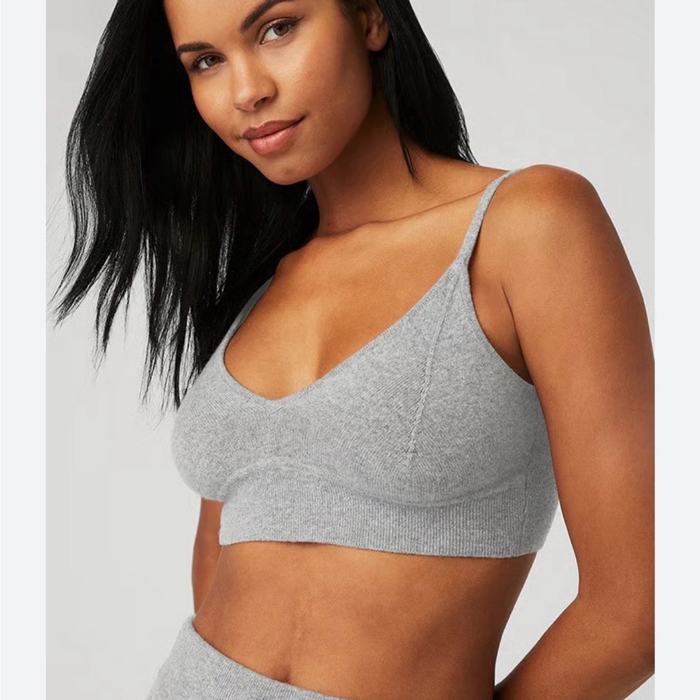 NWOT Alo Cashmere Jet Set Bra